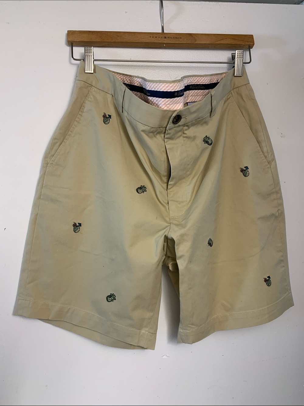 Brooks Brothers Tan Shorts with Green Embroidered Pineapples